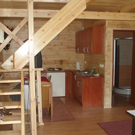 Lesny Zakatek Rotembark Hytte